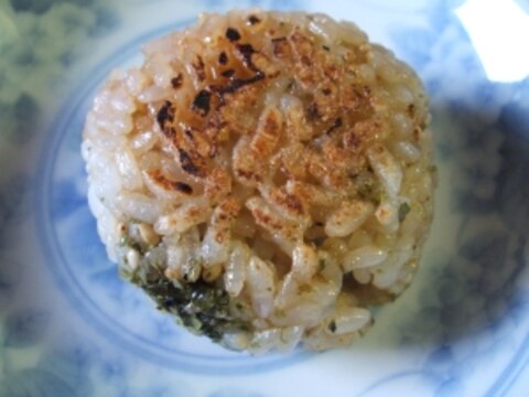 ごま海苔焼きおにぎり